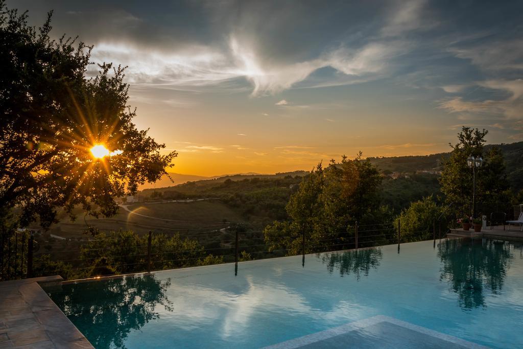 Borgo Dei Gigli Villa Lamporecchio Luaran gambar