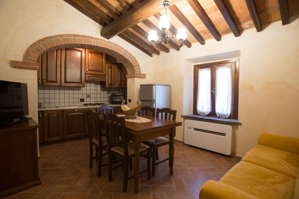 Borgo Dei Gigli Villa Lamporecchio Luaran gambar
