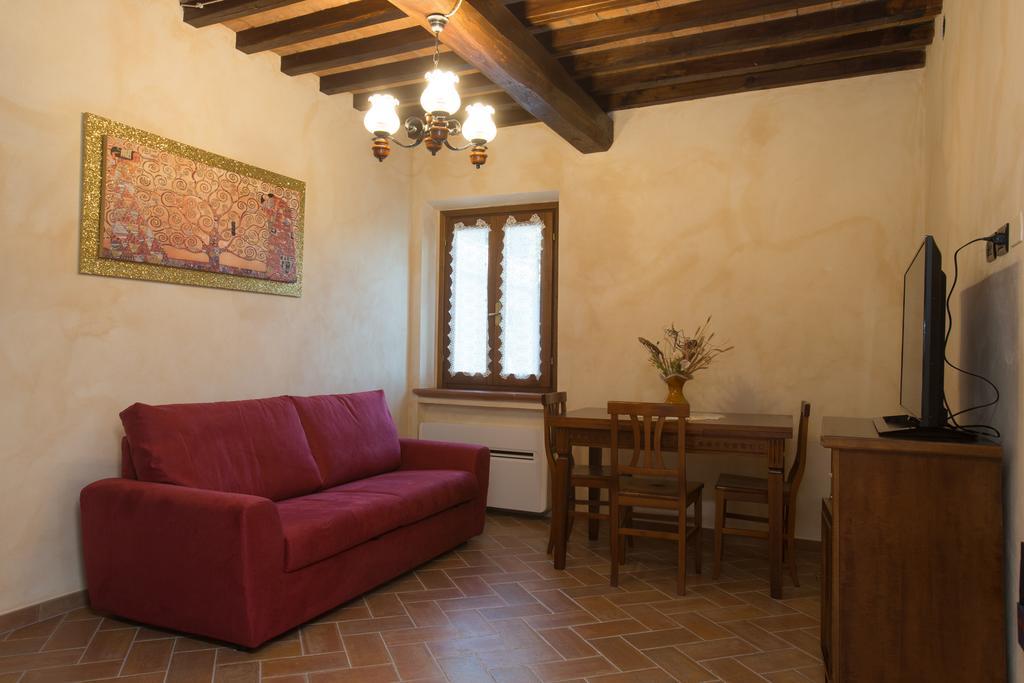 Borgo Dei Gigli Villa Lamporecchio Luaran gambar