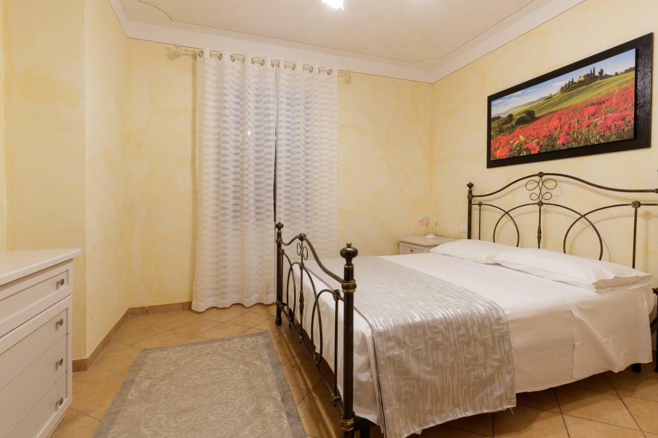 Borgo Dei Gigli Villa Lamporecchio Luaran gambar